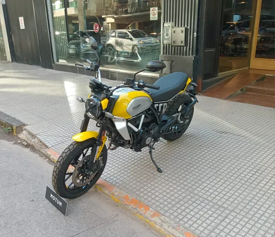 Ducati Scrambler 2025 Motum 