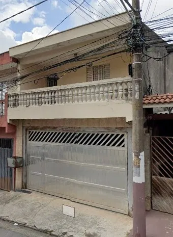 3 Casas No Mesmo Terreno.