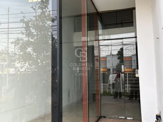 Local De 83m2 En Matucana Con Gran Flujo Peatonal