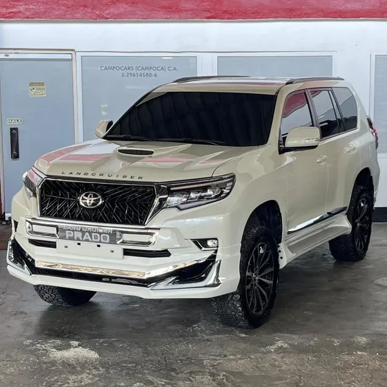 Toyota Prado Dubái