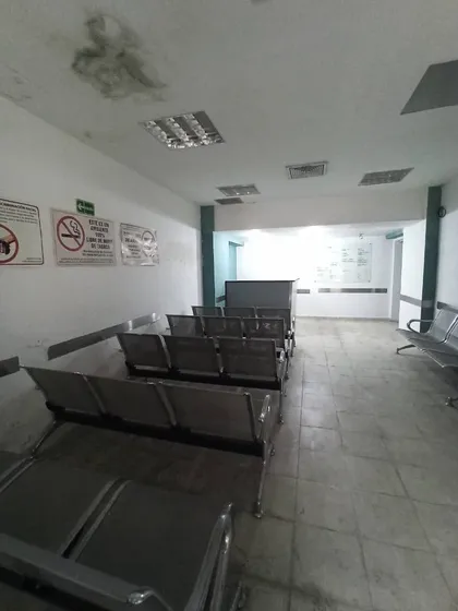 Vende Local Comercial En La Viña Frente Al Urologico Asesor Sandra Niño Sn