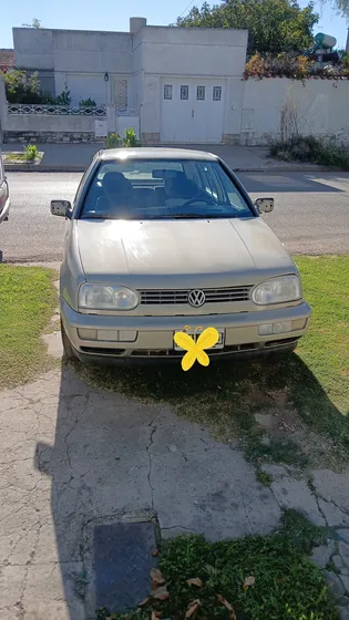 Volkswagen Golf 2.0 Highline