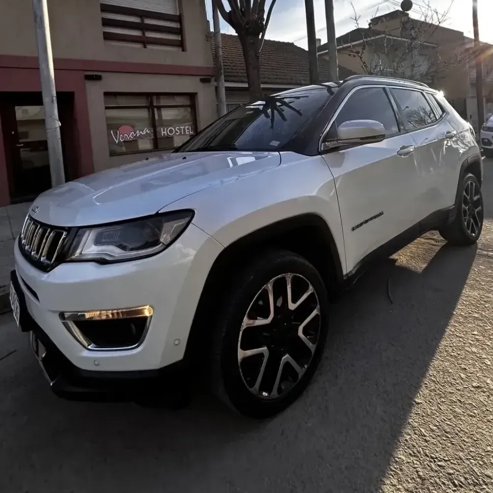 Jeep Compass 2.4 Limited 170 hp ATX