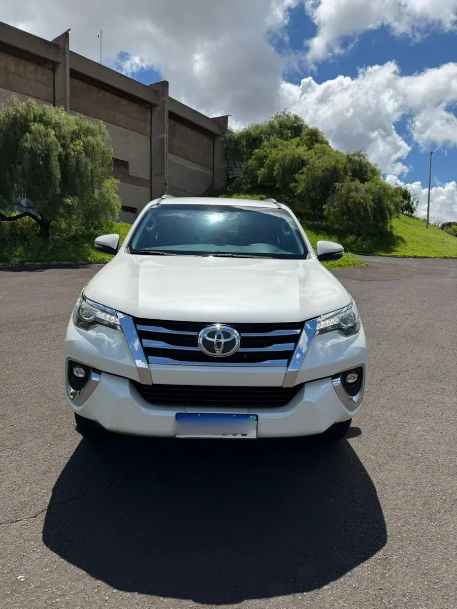 Toyota Sw4 2019 2.8 Tdi Srx 5l 4x4 Aut. 5p — foto 2