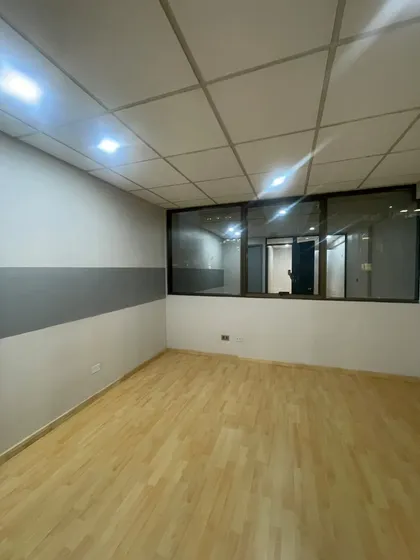 Oficina, 1 Privado, 1 Baño