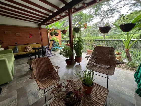 Venta Hermosa Casa Condominio En Ciudad Jardin, Cali, Valle