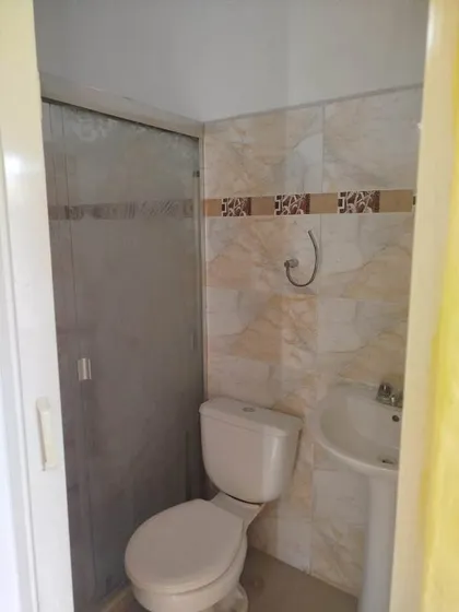 (plc-1183) Casa En La Esmeralda, San Diego.   Luz Coelho