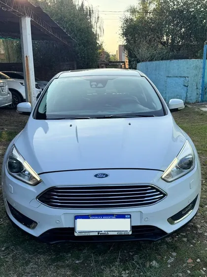Ford Focus Iii 2.0 Titanium At6