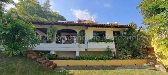 Casa En Venta, Prados Del Este 648 Mts, 26519