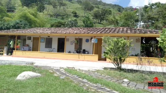 Finca En Venta En Vereda La Playa. Cod V5047