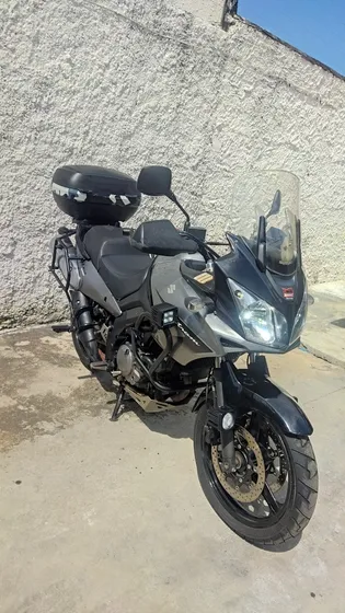 V-strom Dl 650, En Perfecto Estado, 50.000 Km, Accesorios