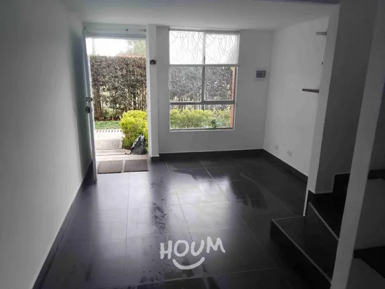 Casa En La Esmeralda.. 3 Habitaciones, 64 M², Id: 126538