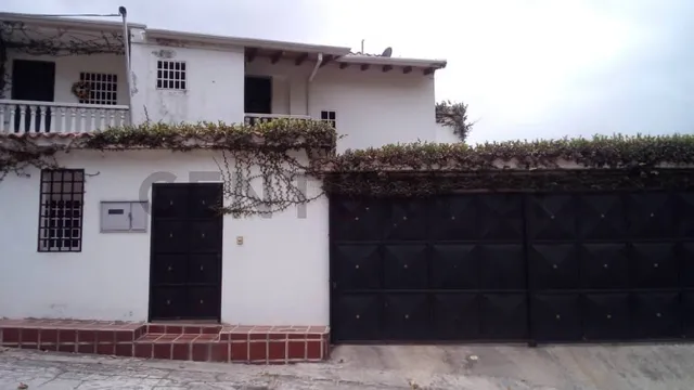 Casa En Venta Urb Las Piñas Colinas De Carrizal.