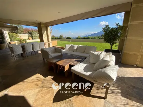 Departamento De Lujo Con Jardín En Venta De 400 M2, Vitacura