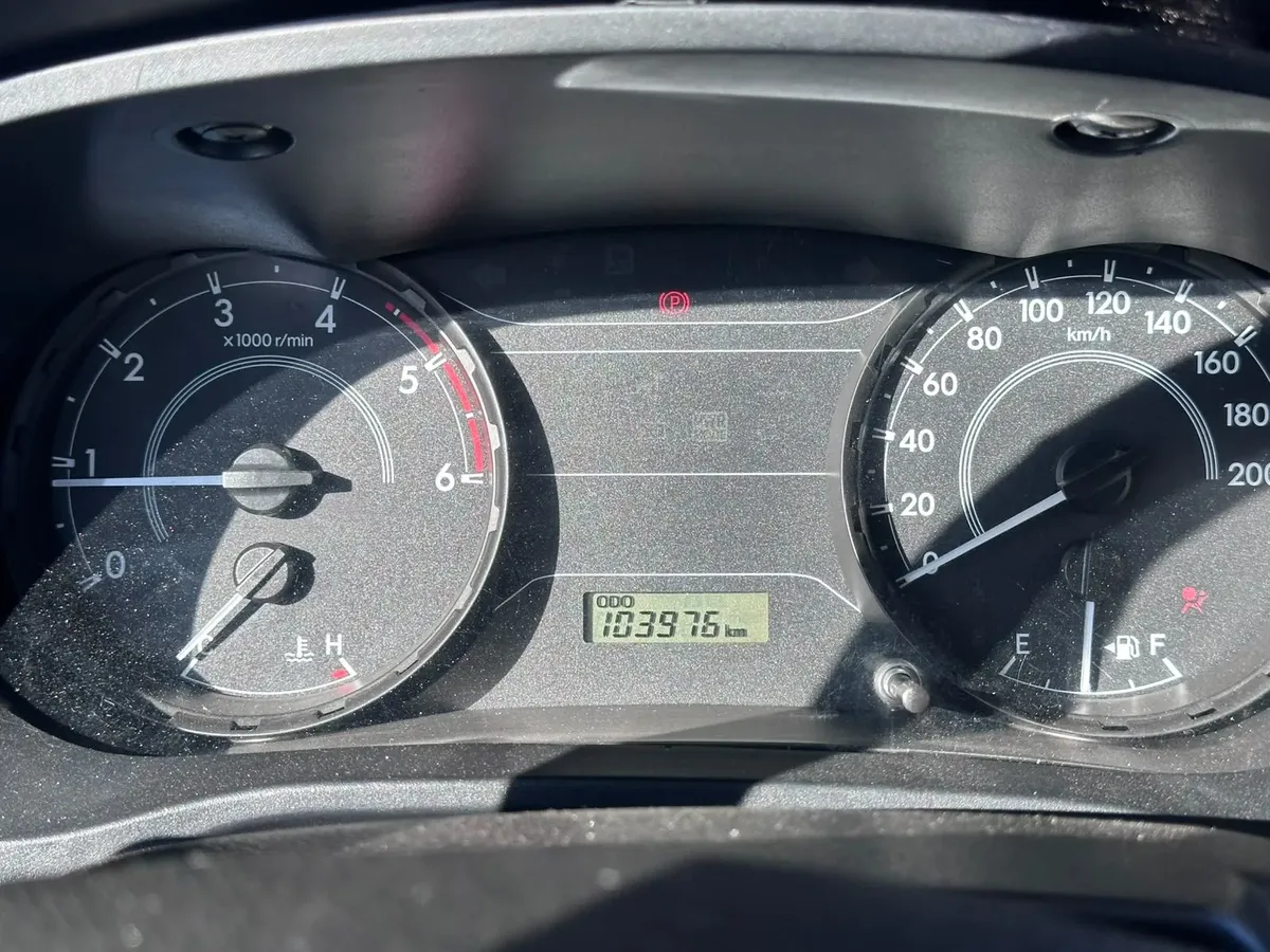 Toyota Hilux 2020 2.8 Tdi Std Cab. Simples 4x4 2p — foto 8