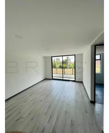 Casa En Venta En Cota. Cod V6689