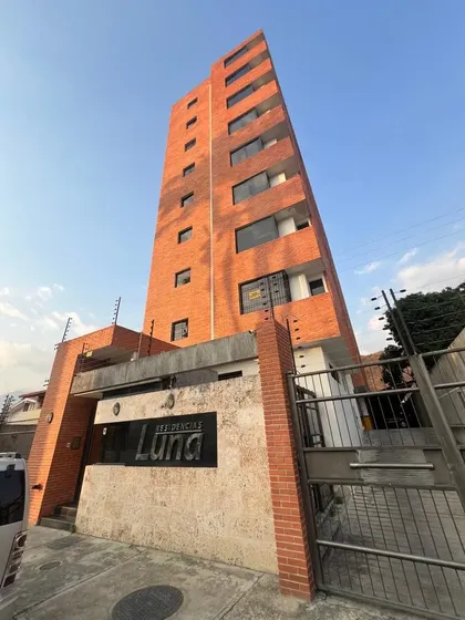 Penthouse En Obra Gris En La Urb Los Caobos, Maracay. Edif De Data Recien . Terraaza De 214 Mts2