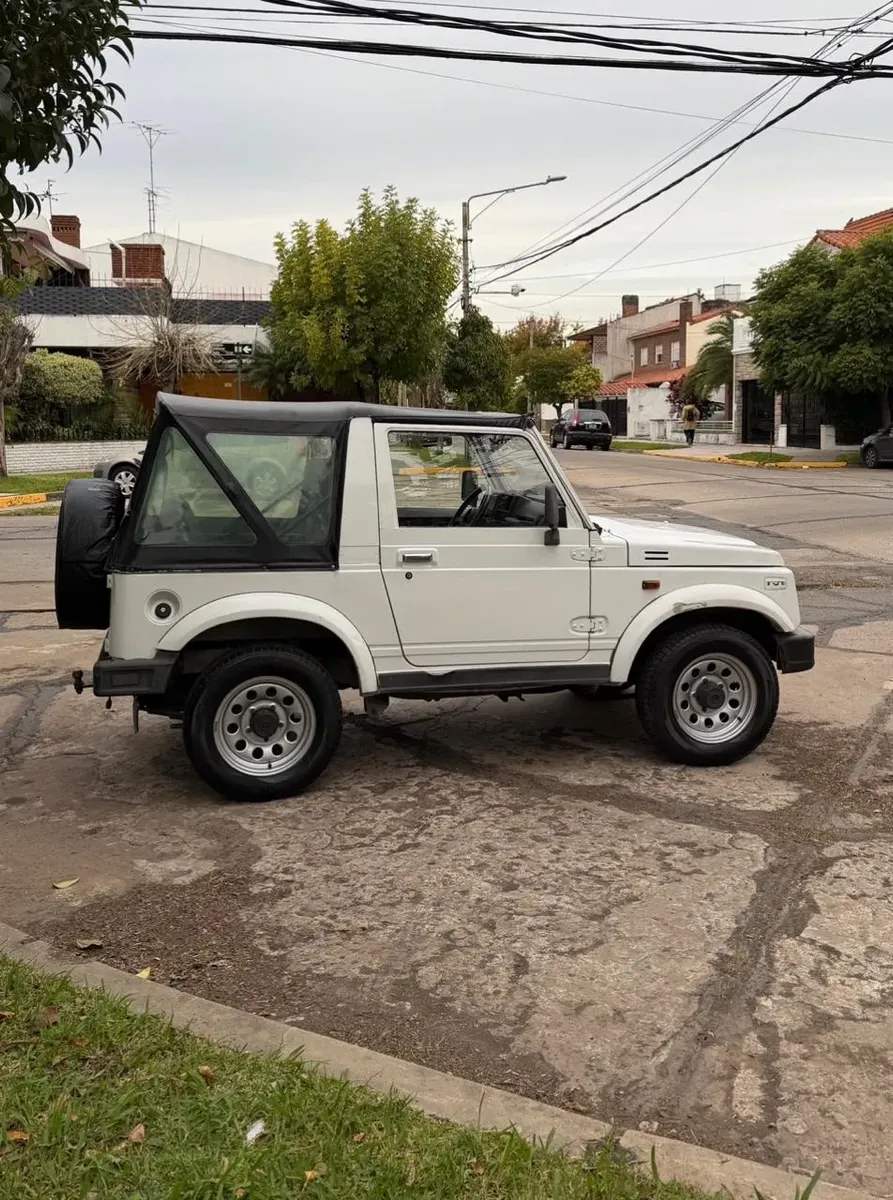 Suzuki Samurai 1.3507306208301557763
