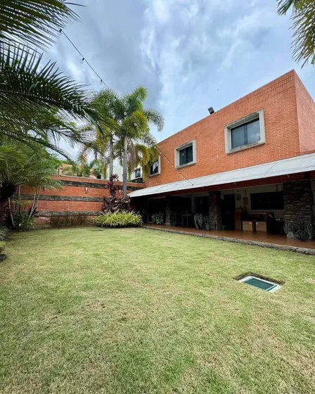 Fernando & Yosmar Alquilan Townhouse Lomas Del Country Conjunto Exclusivo