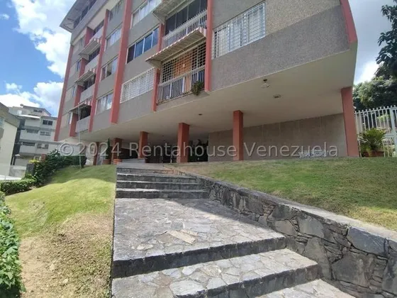 Venta Cumbres De Curumo, Mejor Precio. Zonia Martinez. # 25-1953