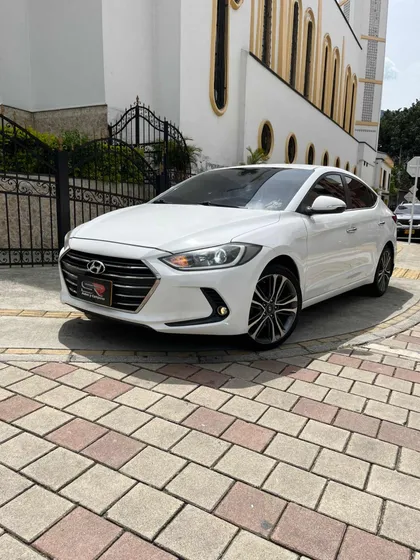 Hyundai Elantra 1.6 Premium Nb