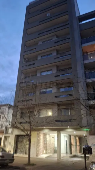 Departamento De Un Dormitorio En Alquiler Excelente Ubicación Sobre Avenida 44 Entre 22 Y 23  4to Pi