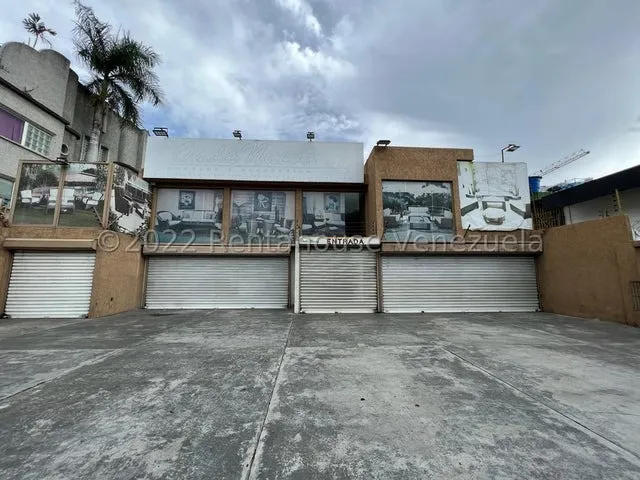 Local / Terreno Comercial  ( 2 Niveles / A Pie De Avenida Principal / Zonificacion Comercial)  ) Las Mercedes Mls-22-26808 