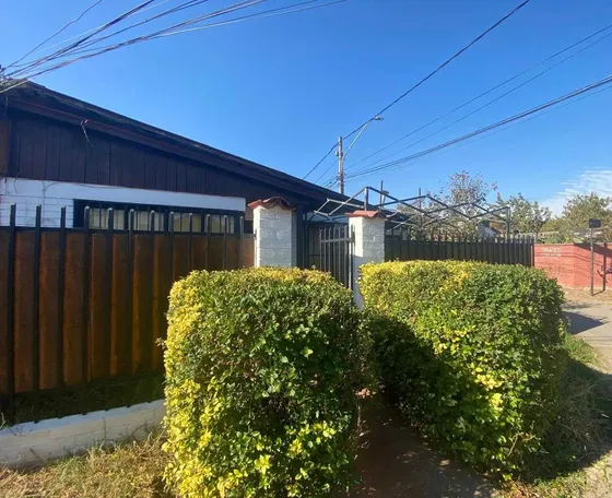 Vivienda Luminosa En Barrio Tranquilo (161405)