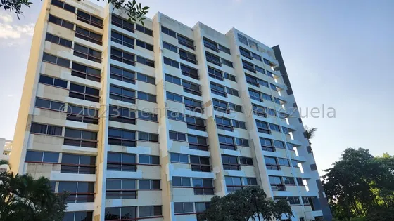 Venta De Apartamento Urb Camuri Grande La Guaira Jm 25-18906