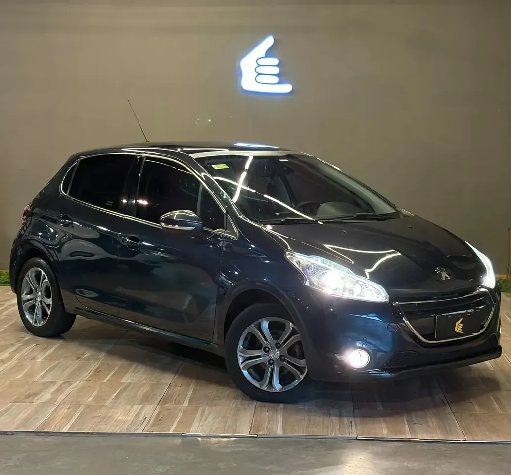 Peugeot 208 1.6 Feline
