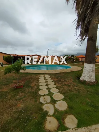 Casa En Las Marites, Garcia, Isla De Margarita Cod: 1432