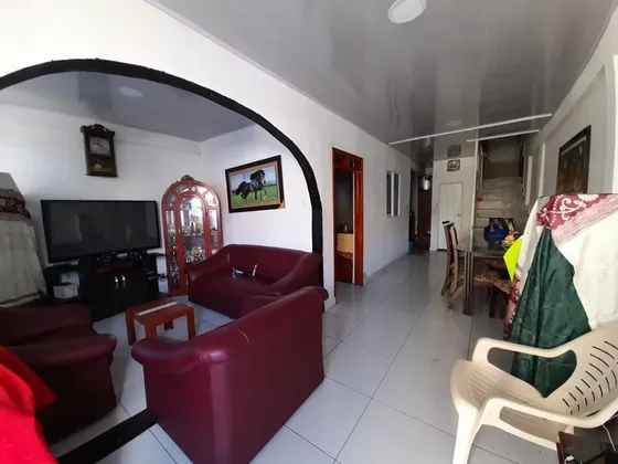 Barrio Los Coches - Casa En Venta