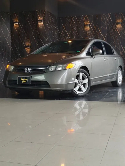 Honda Civic 4x2