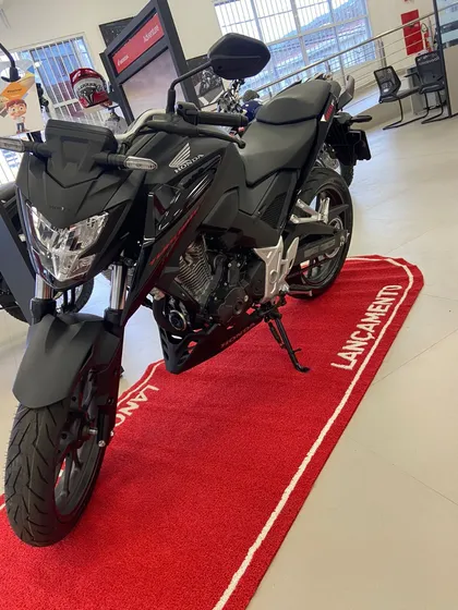 Honda Cb Twister 300 Cbs