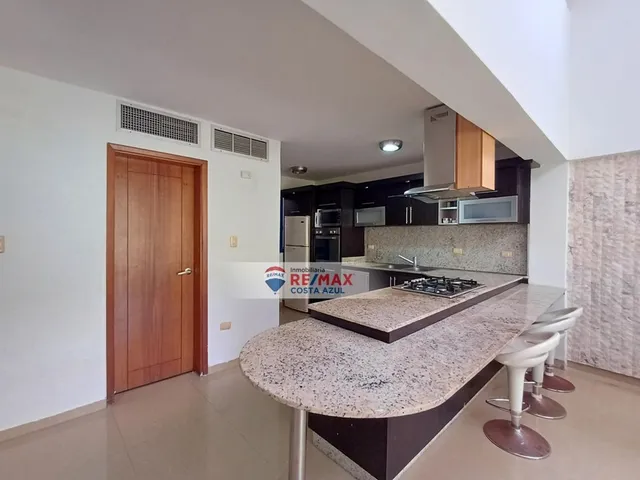 En Venta Espectacular Thown House En El Complejo Mas Grande De La Zona En Caribbean Suites, Tucacas