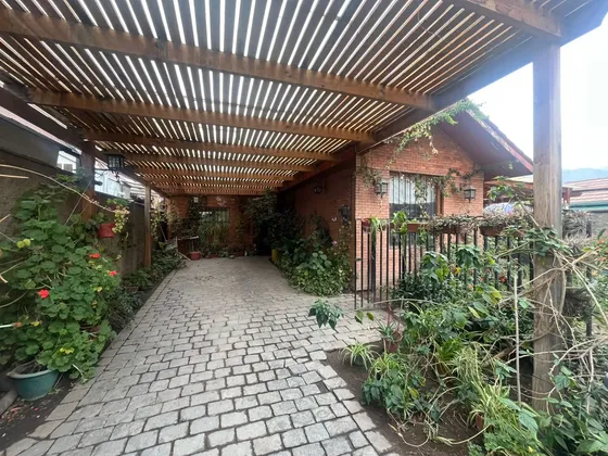 Vendo Casa Cercana A Metro Los Dominicos