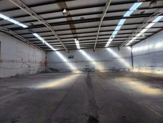 Gran Bodega 517 Mtrs Gasto Común Incluido!!