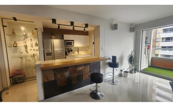 Venta Apartamento Sabaneta Sector Aves Maria Piso Alto