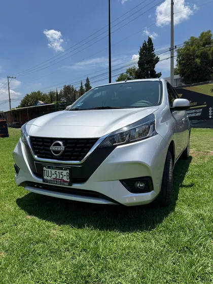 Nissan March 1.6 Advance Mt