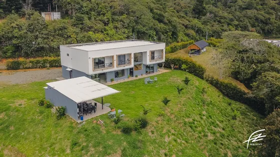 Casa Campestre En Norteamérica 
