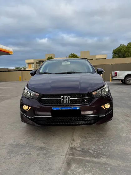 Fiat Cronos 1.8 16v Precision