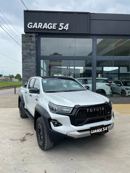 Toyota Hilux Toyota Hilux Pick-up 2.8 Cd Gr-sport 224cv 4x4 At