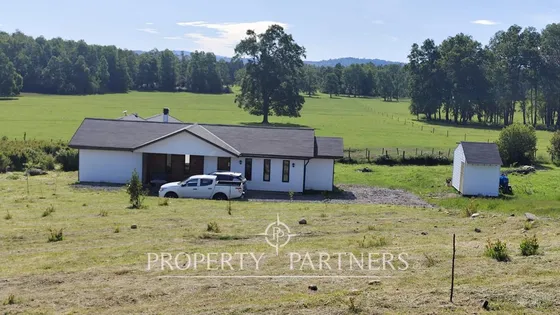 Hermosa Parcela Con Casa En Condominio.