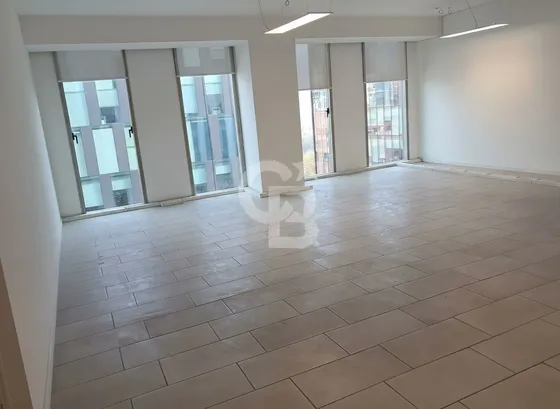 Oficina Plaza Suecia - Providencia - Oficina 66m²
