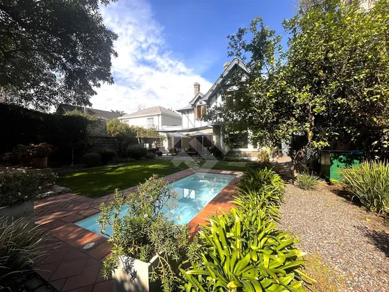 Casa En Venta De 4 Dorm. En Providencia