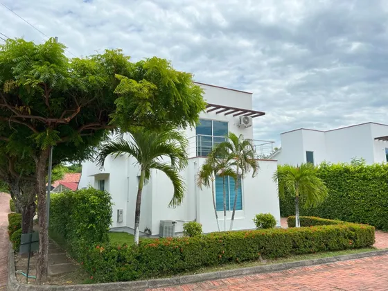 Hermosa Casa Campestre Con Jacuzzi En Condominio