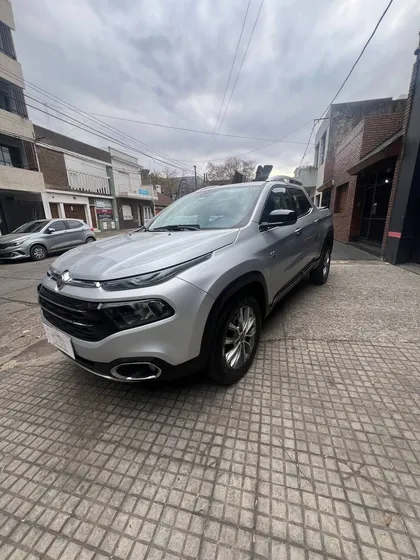 Fiat Toro 2.0 Volcano 4x4 At