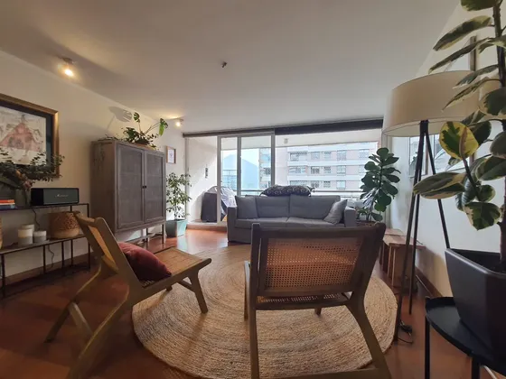 Departamento En Venta De 2 Dormitorios En Las Condes