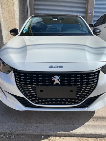 Peugeot 208 1.6 Style Tiptronic