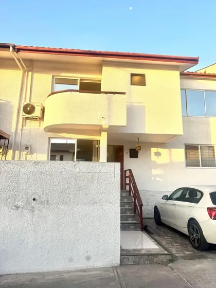 Arriendo Amplia Casa En Condominio Portobello Iquique